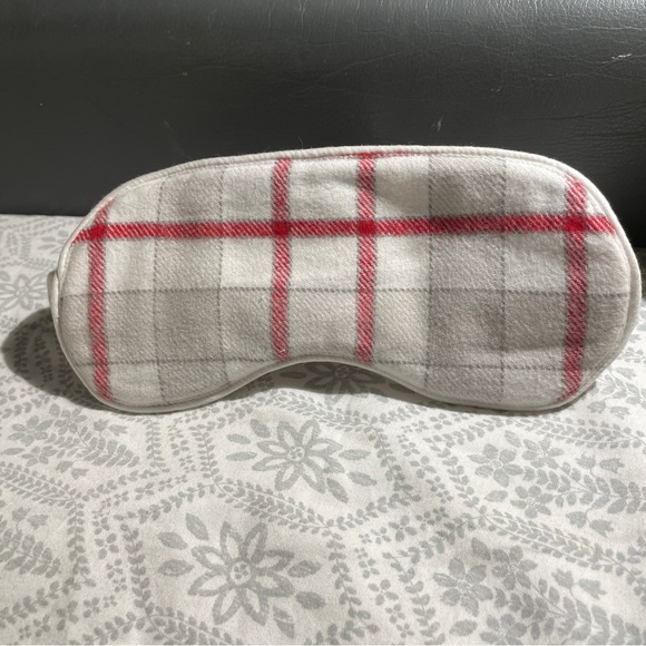 BOLL & BRANCH Flannel Eye Mask - Plaid, Unisex, Red - Brand-new with tags. - Picture 9 of 12